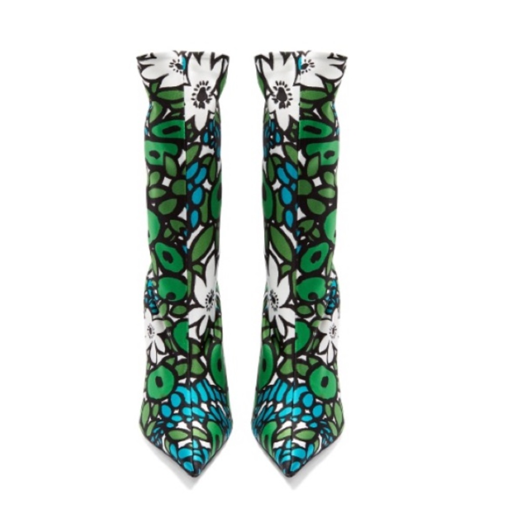 - Balenziaga knife boot with  flower